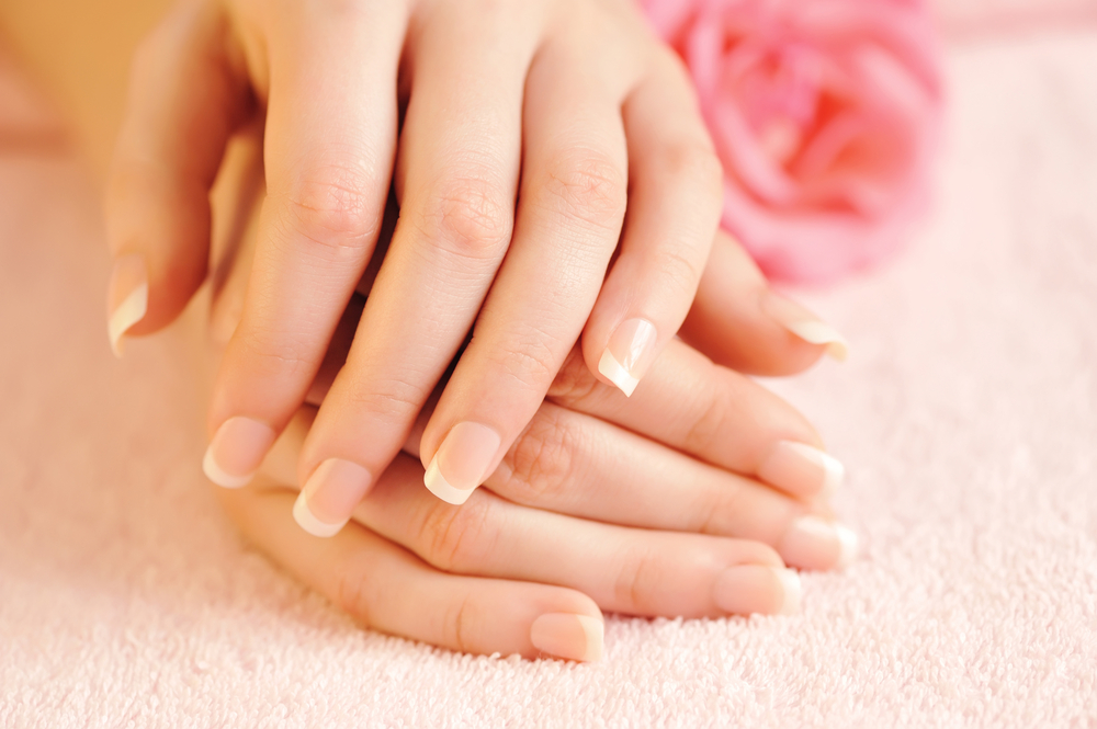 Zoom sur le durcisseur d'ongles pour renforcer les ongles fragiles et cassants